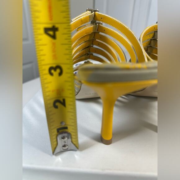 NWB Burberry Carmine Check Sandals Women's 8 Yellow/Green Buckled Strap Slip On - Picture 5 of 15